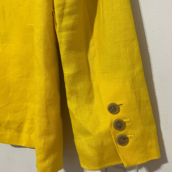Banana Republic Linen Blazer Yellow Umbrella
Size 6 - Picture 8 of 10